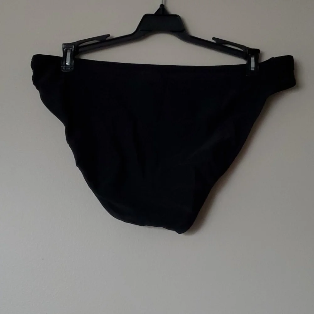 NWOT Gossip bikini bottom swim